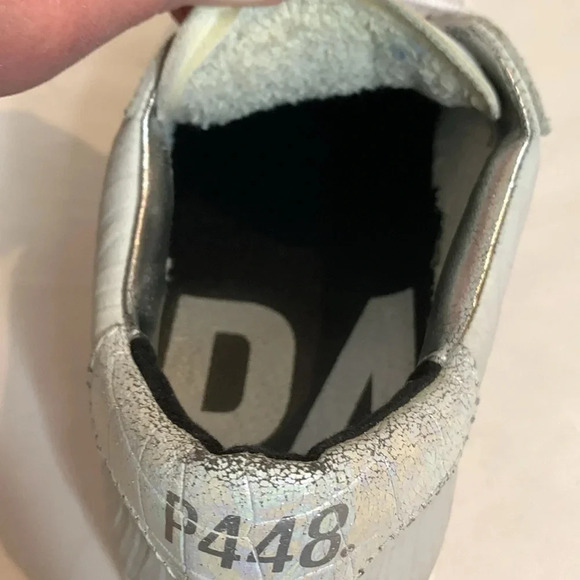 P448 John Round Toe Sneaker Iridescent White Silver Size 37 - Picture 15 of 16